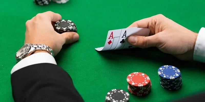 Chiến thuật thắng Xì Tố nào thích hợp cho người mới?